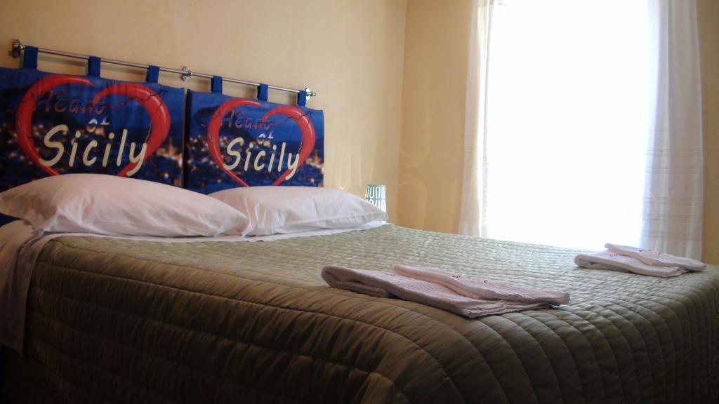 Heart Of Sicily Hotel Mistretta ภายนอก รูปภาพ