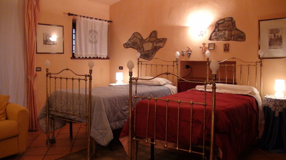 Heart Of Sicily Hotel Mistretta ภายนอก รูปภาพ